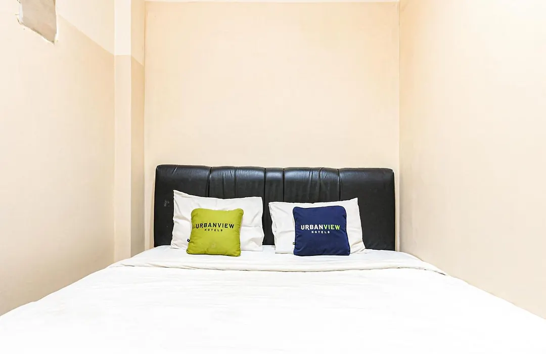 Urbanview Hotel Residence 446 Tanjung Duren-1